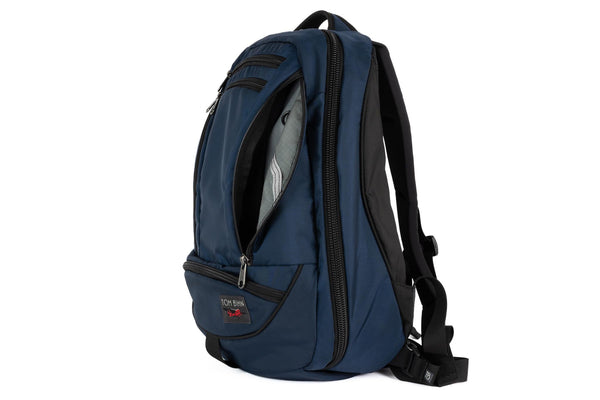 Side in Navy Parapack with Mountain Grey interior